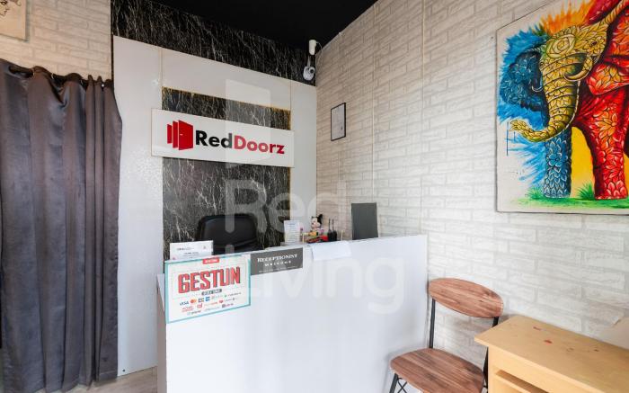 RedLiving Apartemen Green Lake View Ciputat - Aurora Rooms