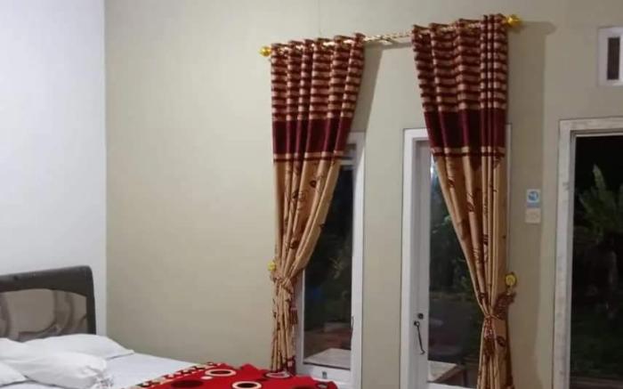 FAREL Homestay  Kawahijen 