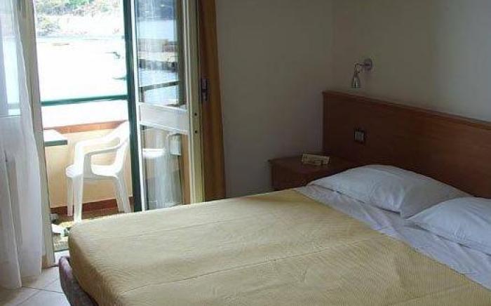 Hotel Belmare