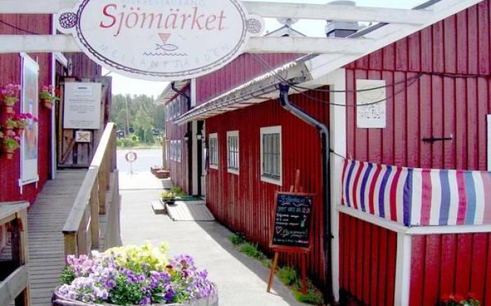 Hotell Mellanfjarden