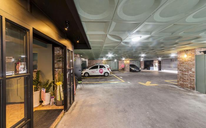 Jani B Hotel Seryu Station