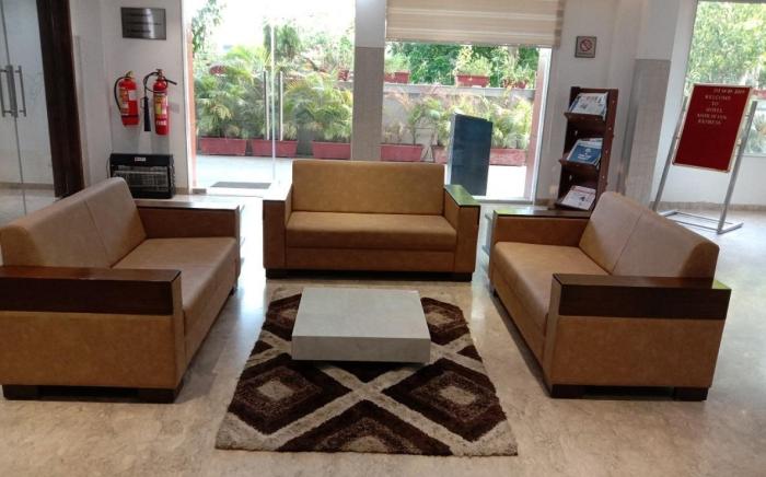 Hotel Ashray Inn Express
