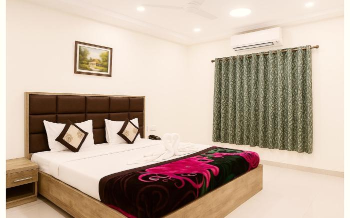 Goroomgo Shree Krishna Hotels Amritsar