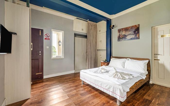 Eagles Wings Abode by Indo Stays