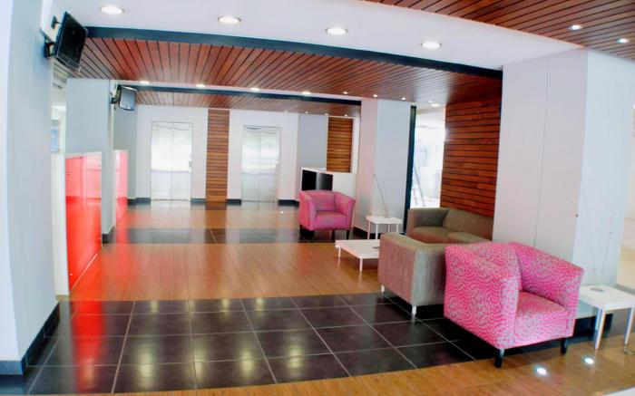 Ramada by Wyndham Acapulco Hotel & Suites