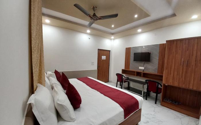 Hotel Aaradhya Residency
