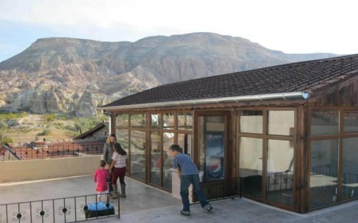 Rose Valley Hotel