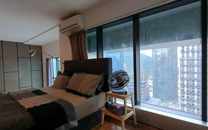 Signature Loft @ empire city DP