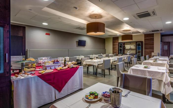 Best Western Plus Hotel Perla del Porto