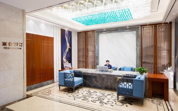 Yangzi International Hotel