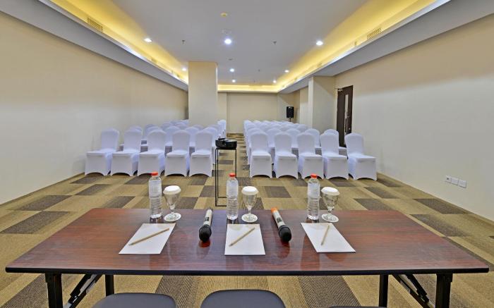 Whiz Prime Hotel Basuki Rahmat Malang