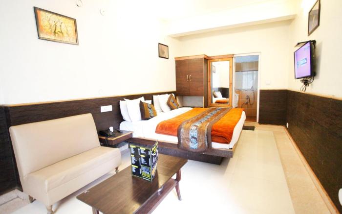 Hotel Aroma Nainital