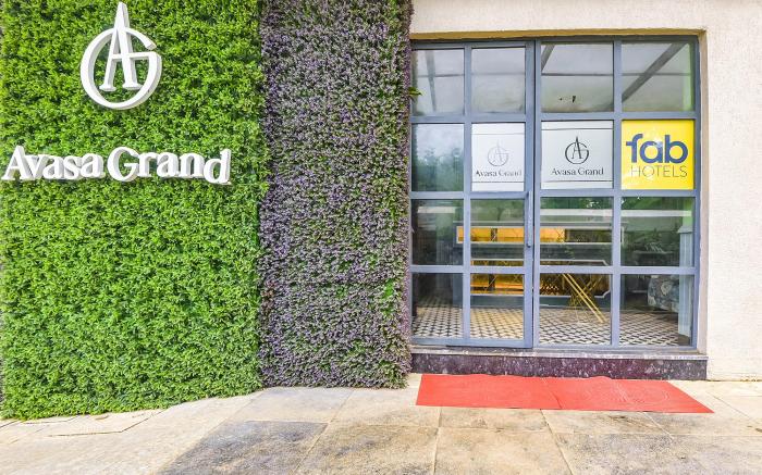 FabHotel Avasa Grand - Nr. Big Daddy Casino