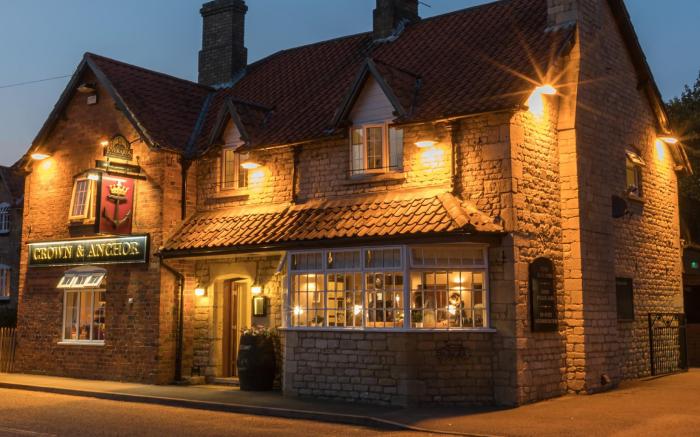 Crown & Anchor