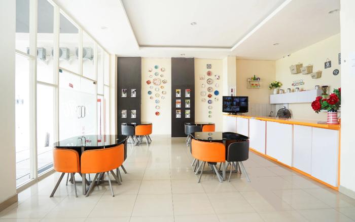 Pratisarawirya Hotel