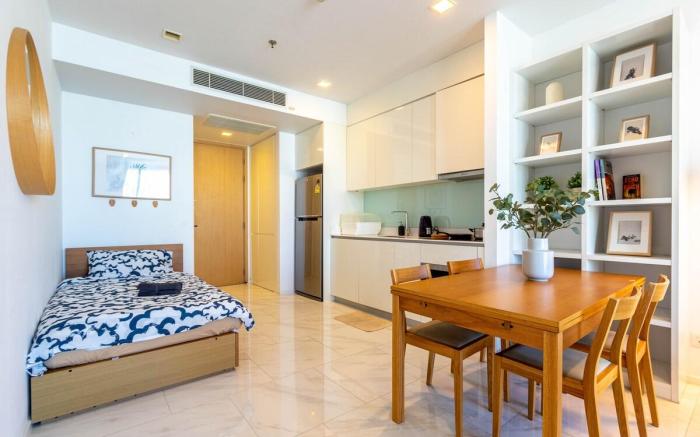 Hyde 11 Sukhumvit Branded Suites