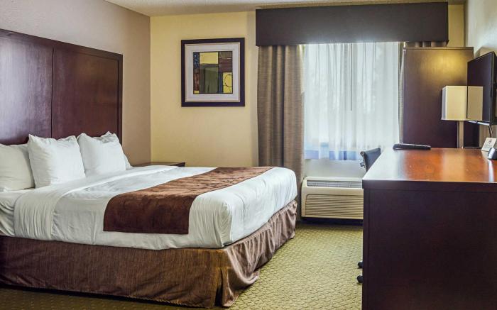 Quality Inn & Suites Clackamas - Portland