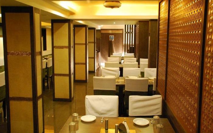 Hotel Ashwin Igatpuri Pure Veg Jain Food 