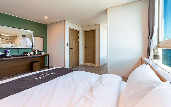 Sok-cho Travel Hotel