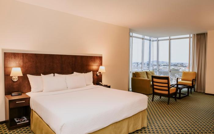 Courtyard Guayaquil