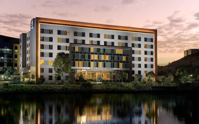 AC Hotel San Francisco Airport/Oyster Point Waterfront