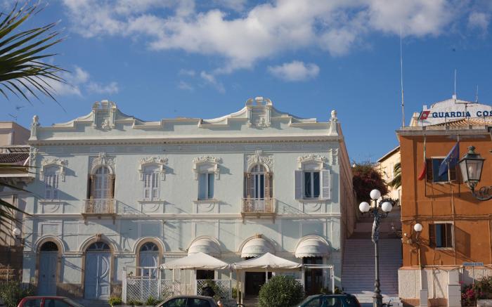HOTEL HIERACON