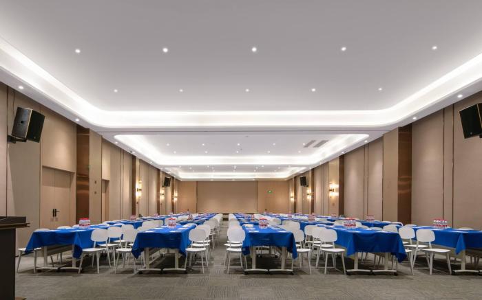 Country inn & Suites by Radisson Jinan Baliqiao Tea Market Shandong International Convention Center