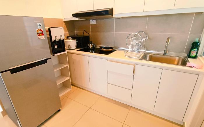 A21247 2R6Pax kulai d’putra suites beside ioiMall