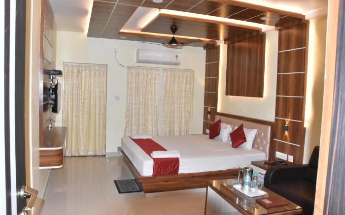 HOTEL ALLISHAN