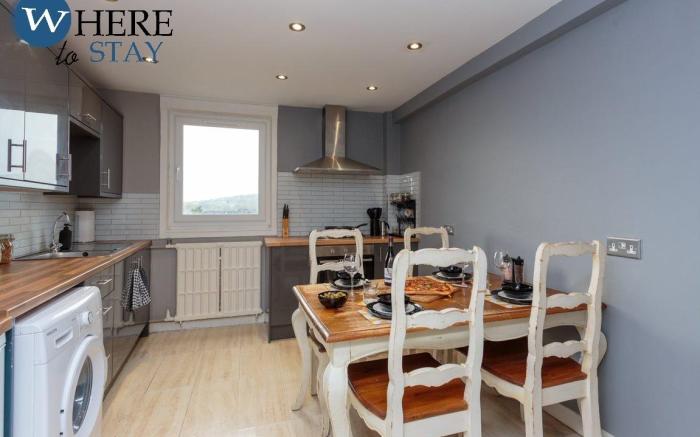 Stylish 3 bedroom apartment Edinburgh