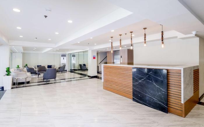 SureStay Plus by Best Western Cebu City