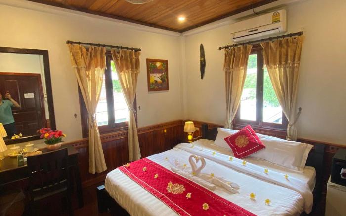 Golden Lotus Boutique Hotel