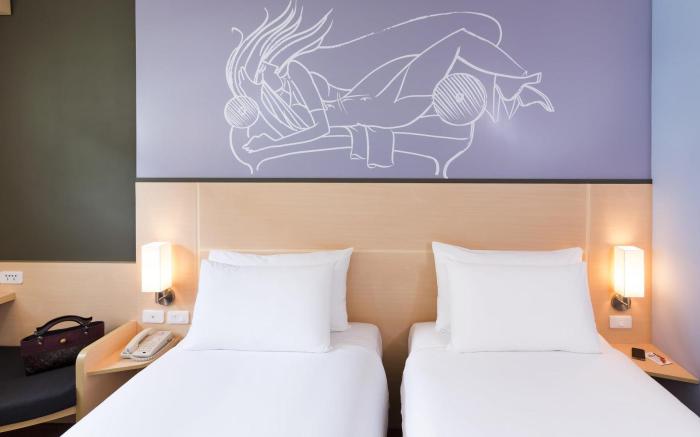 Ibis Vientiane Nam Phu Hotel