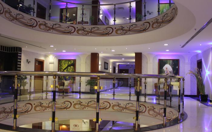 Meral Crown Hotel