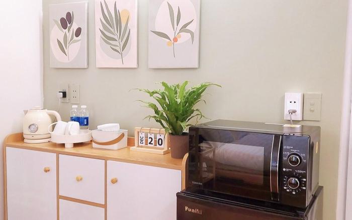 Best deal 1BR Studio w/balcony @Old Quarter