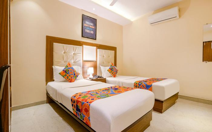 FabExpress Wynd - Nr. Mumbai International Airport