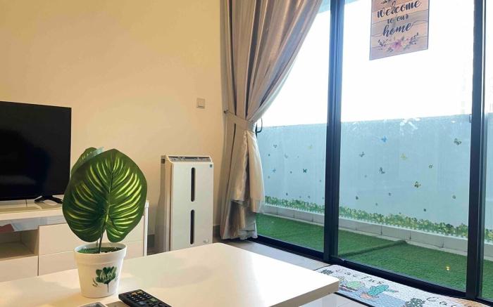 Legoland 3 Minutes @ AGhome Medini Sunrise Balcony Children’s Playground @ Air Purifier 8-10 Pax