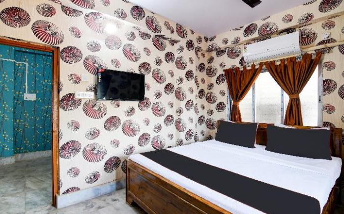 Super Hotel O by OYO Joy Maa Tara Hotel & Restaurant