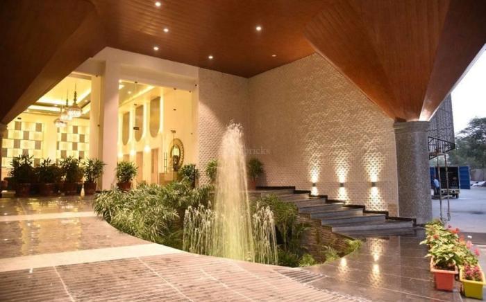 The Divine Hotel
