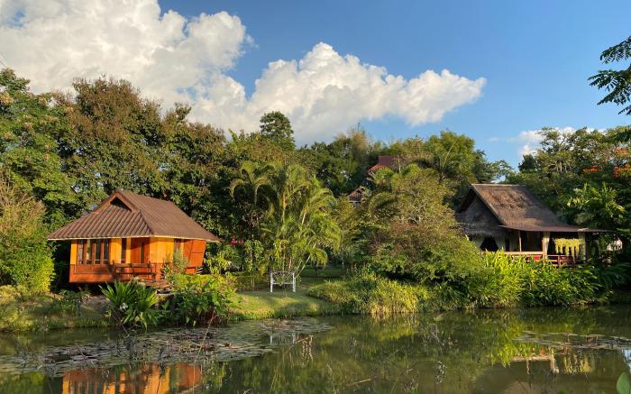 Pura Vida Pai Resort