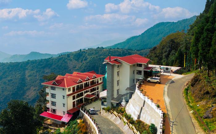 Voyage Glenz Resort