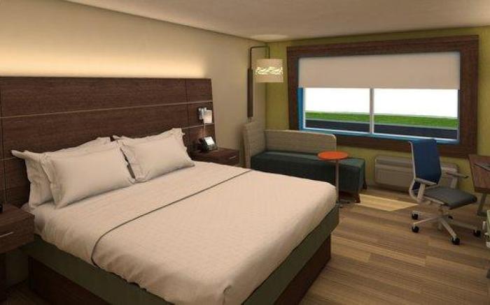 Holiday Inn Express and Suites South Hill