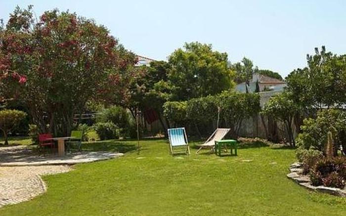 Carcavelos Sun & Stay Hostel