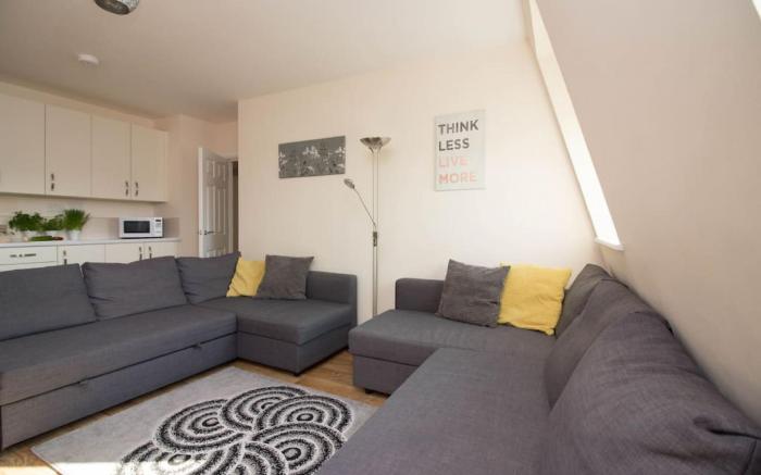 StayZo Premiere Serviced Accommodation 17