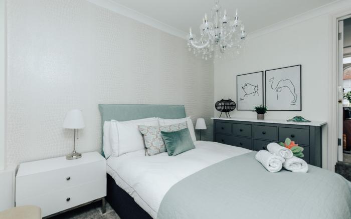 Central Hidden Gem - From £125 Per Night
