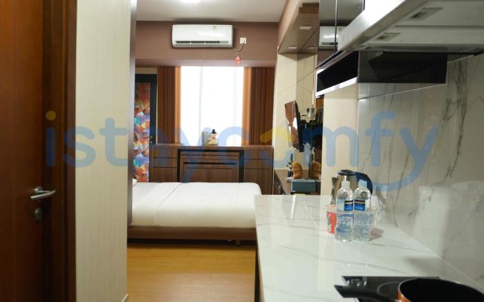 Studio Pollux Habibie A1003 City and Sea View