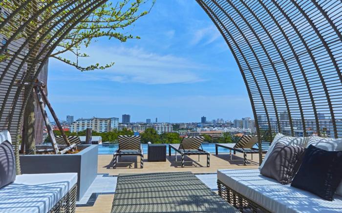 Chezzotel Pattaya