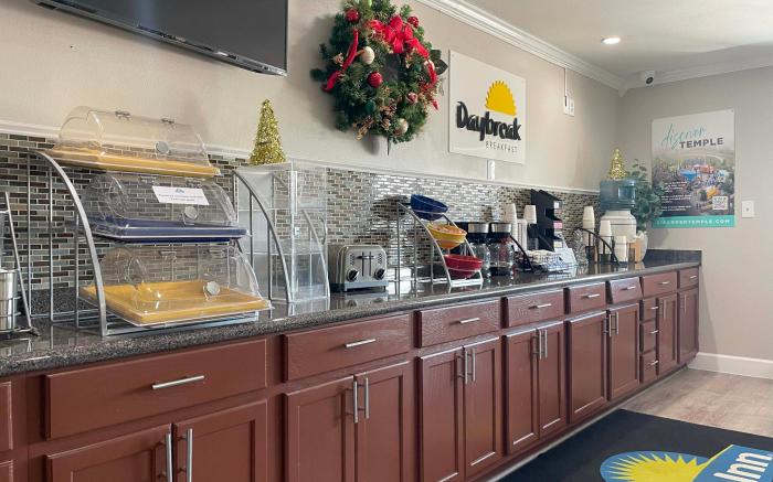 Days Inn by Wyndham Temple