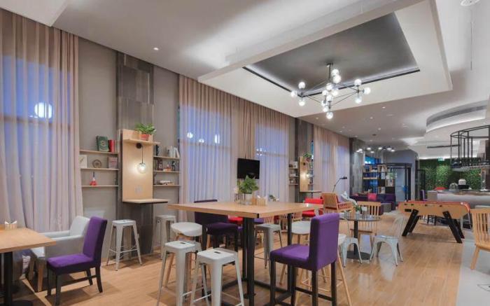 Campanile Hotel Beijing South Station Lize Financial District