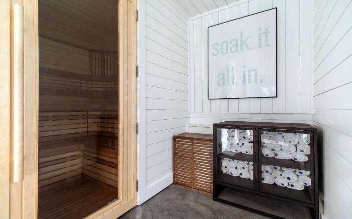 UpValley Inn & Hot Springs, Ascend Hotel Collection